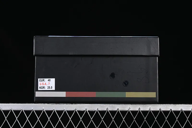 All Categories Nk SB Dunk Series Nk SB Dunk Low Low-top Sneakers Nk Dunk Retro "Grey Fog" Panda Prank Go to Tibet Heart of the Wilderness Gray Black Low-top Casual Sneakers DD1391-103